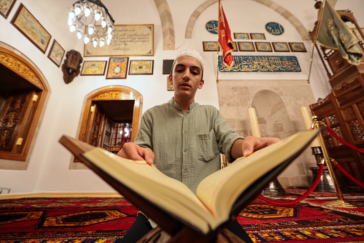 Gaziantep ve 5 İlde Mevlit Kandili Programları Düzenlendi