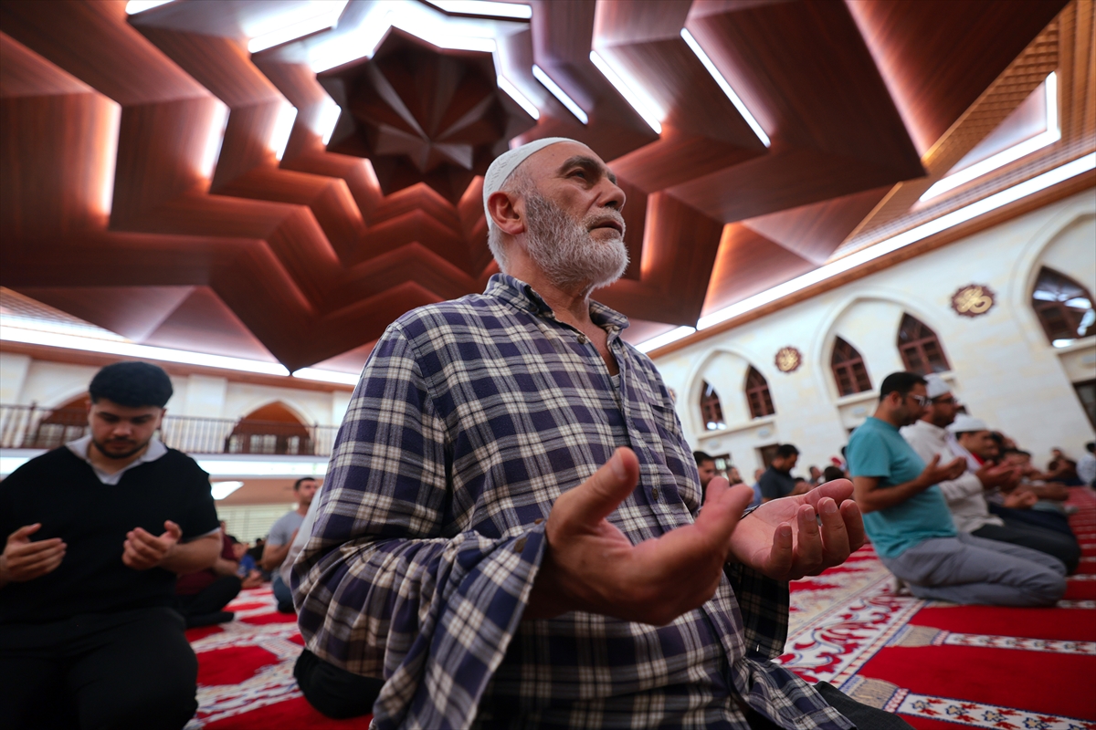 Gaziantep ve 5 İlde Mevlit Kandili Programları Düzenlendi