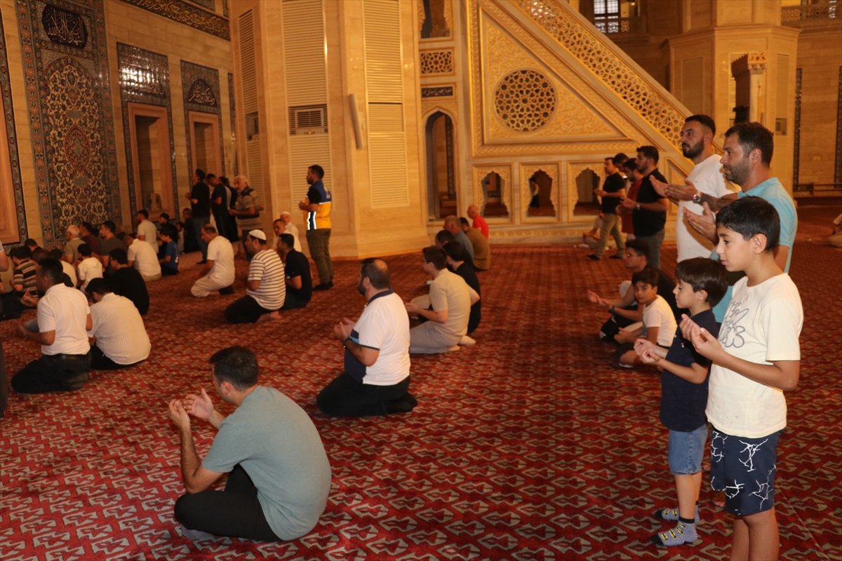 Mevlit Kandili: Adana, Mersin, Hatay ve Osmaniye'de idrak edildi