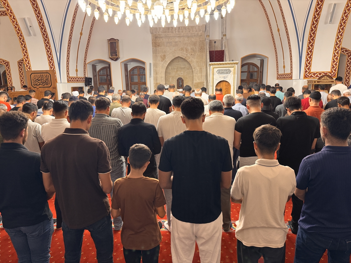 Mevlit Kandili: Adana, Mersin, Hatay ve Osmaniye'de idrak edildi