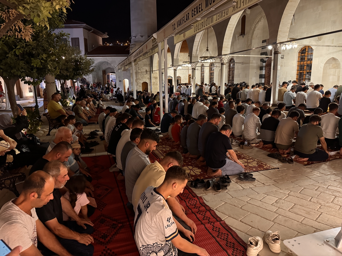 Mevlit Kandili: Adana, Mersin, Hatay ve Osmaniye'de idrak edildi
