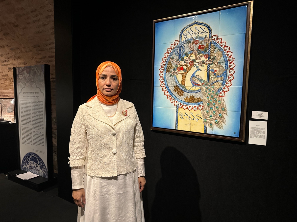 Mümine Ateş: Ateşin Renkleri sergisi Filistin'e dikkat çekiyor