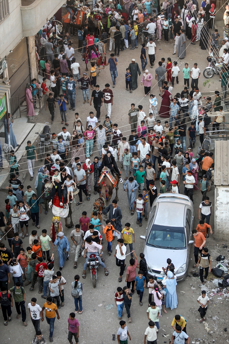 Mısır'da sokaklarda Sufiler, Mevlid Kandili'ni coşkuyla yürüyerek kutladı