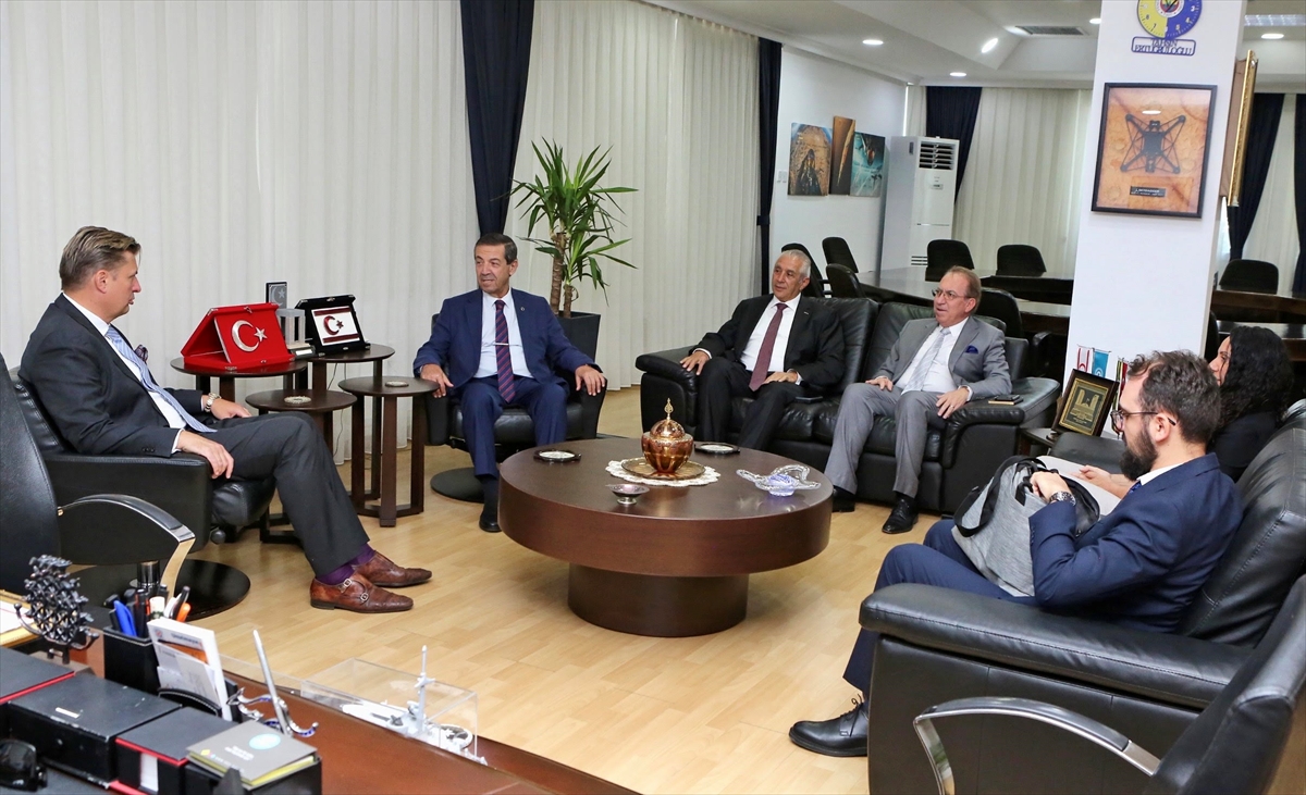 KKTC Dışişleri Bakanı Ertuğruloğlu: Alman Vekil Krah'ı kabul etti