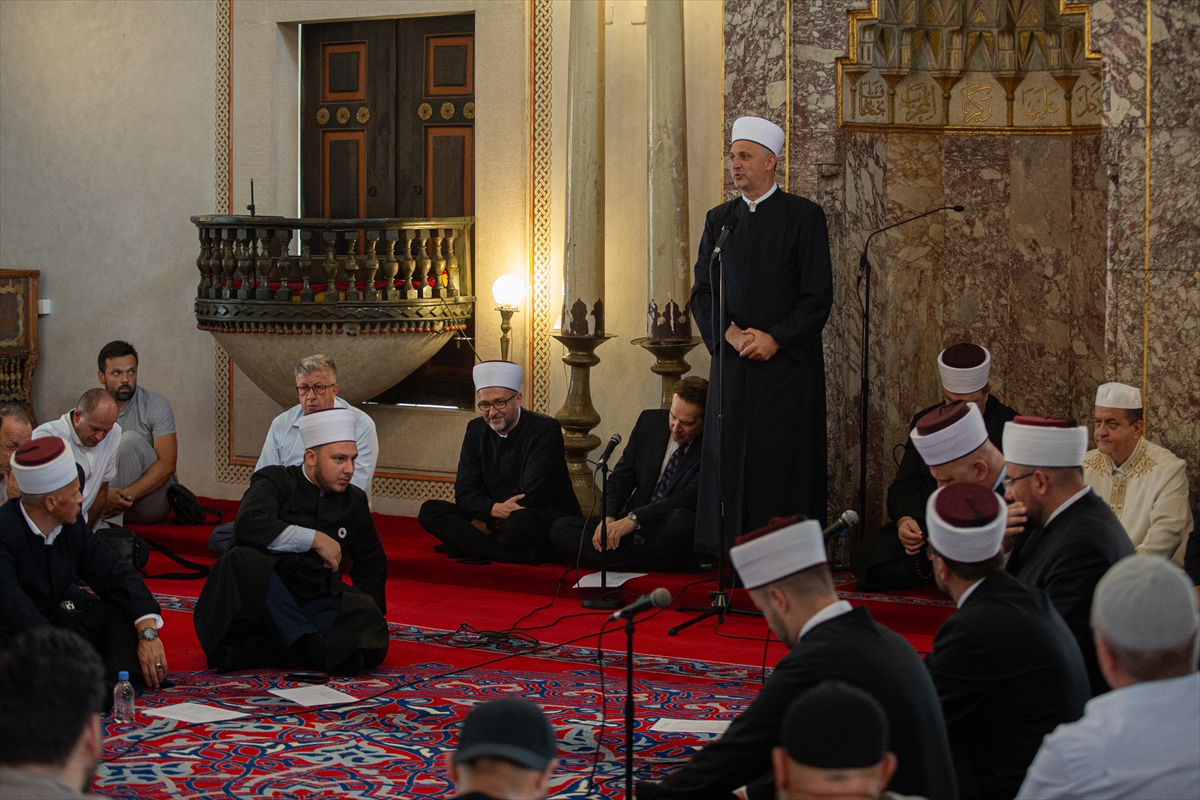 Bosna Hersek'te Mevlit Kandili dualarla ve coşkuyla idrak edildi