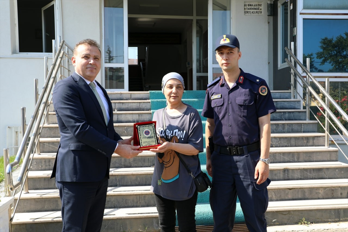 Aynur Büyük: Zeytinliğini Jandarma Asayiş Vakfına bağışladı