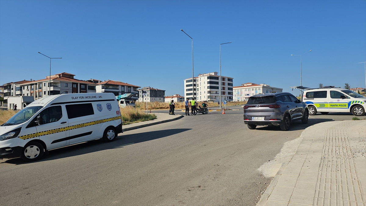Çorum'da kamyonet motosiklete çarptı: Sürücü hayatını kaybetti