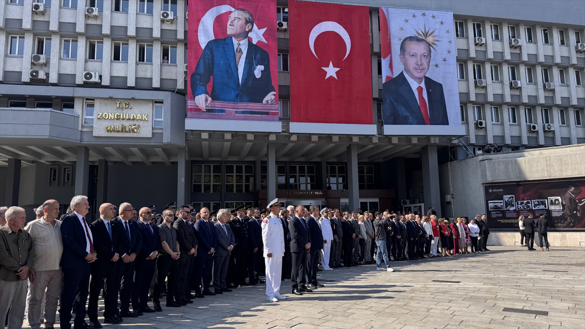 Atatürk'ün Zonguldak'a gelişinin 95. yıl dönümü törenle kutlandı