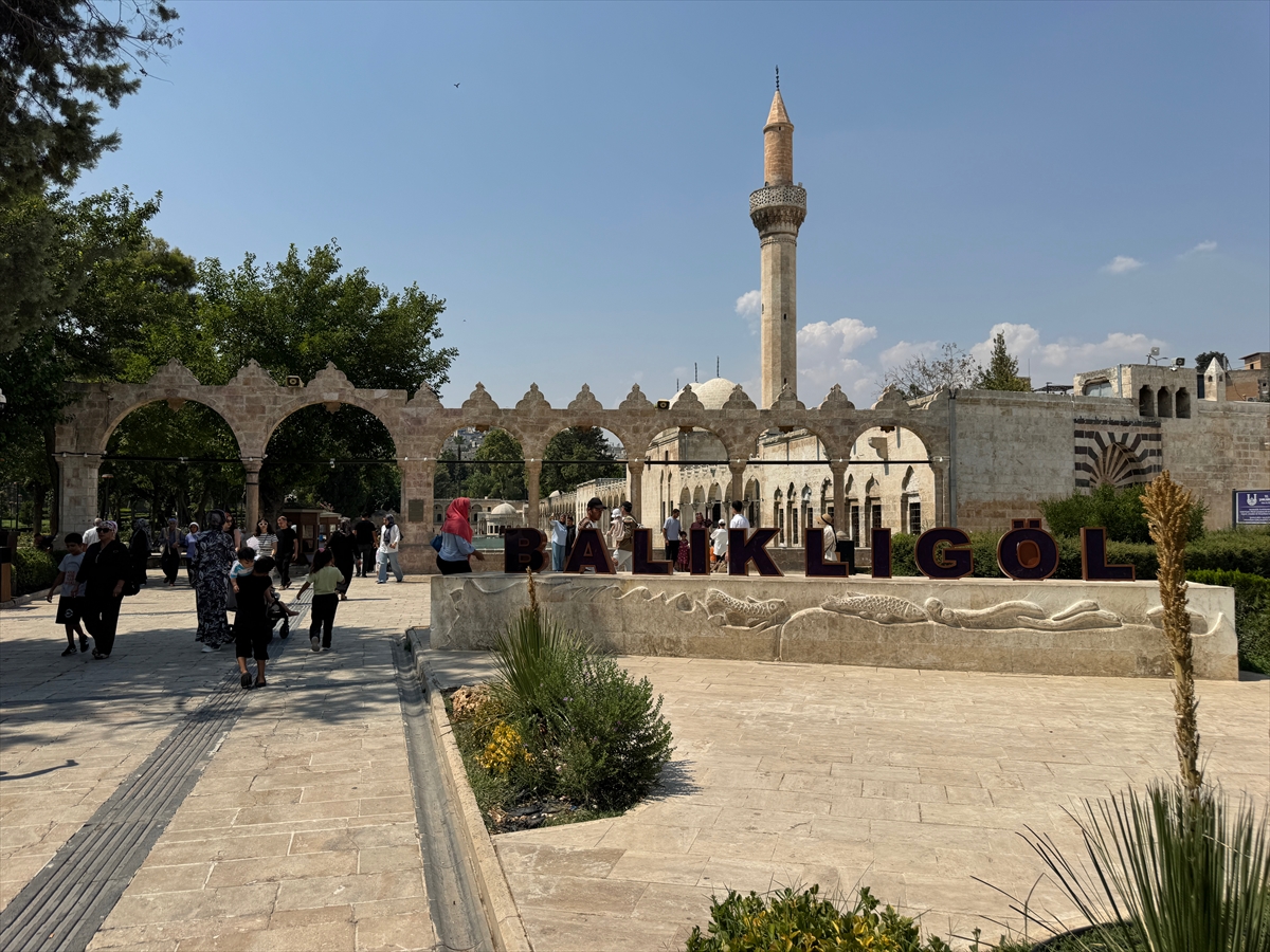 Şanlıurfa'da Sıcak Hava Etkili Oldu: Termometreler 46 Dereceyi Gördü