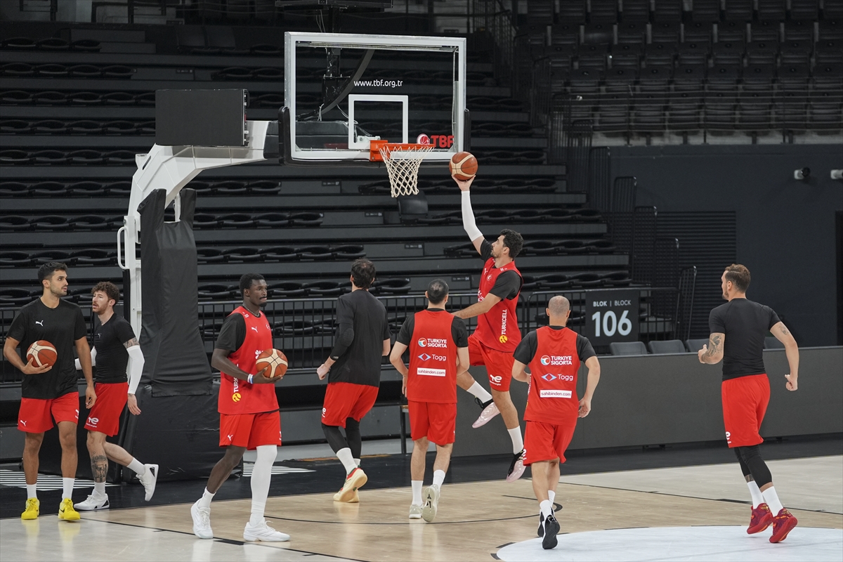 Ergin Ataman: Hedefimiz Litvanya ve İzlanda'yı yenmek