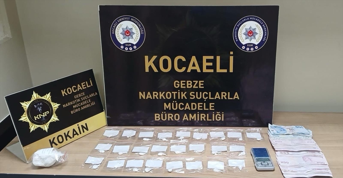 Kocaeli'de uyuşturucu operasyonu: Üç şüpheli tutuklandı