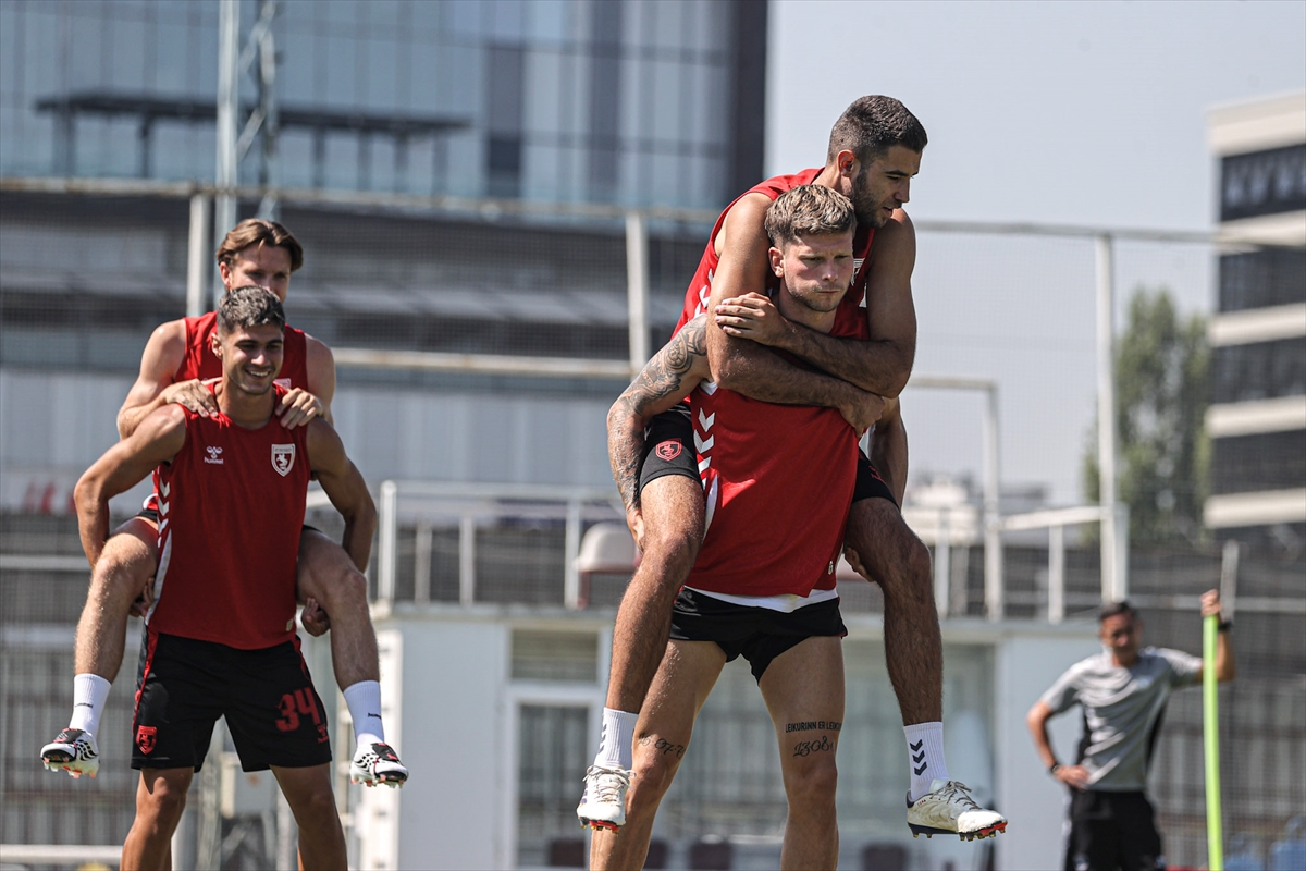 Samsunspor, Fenerbahçe Maçı Hazırlıklarını Sürdürdü