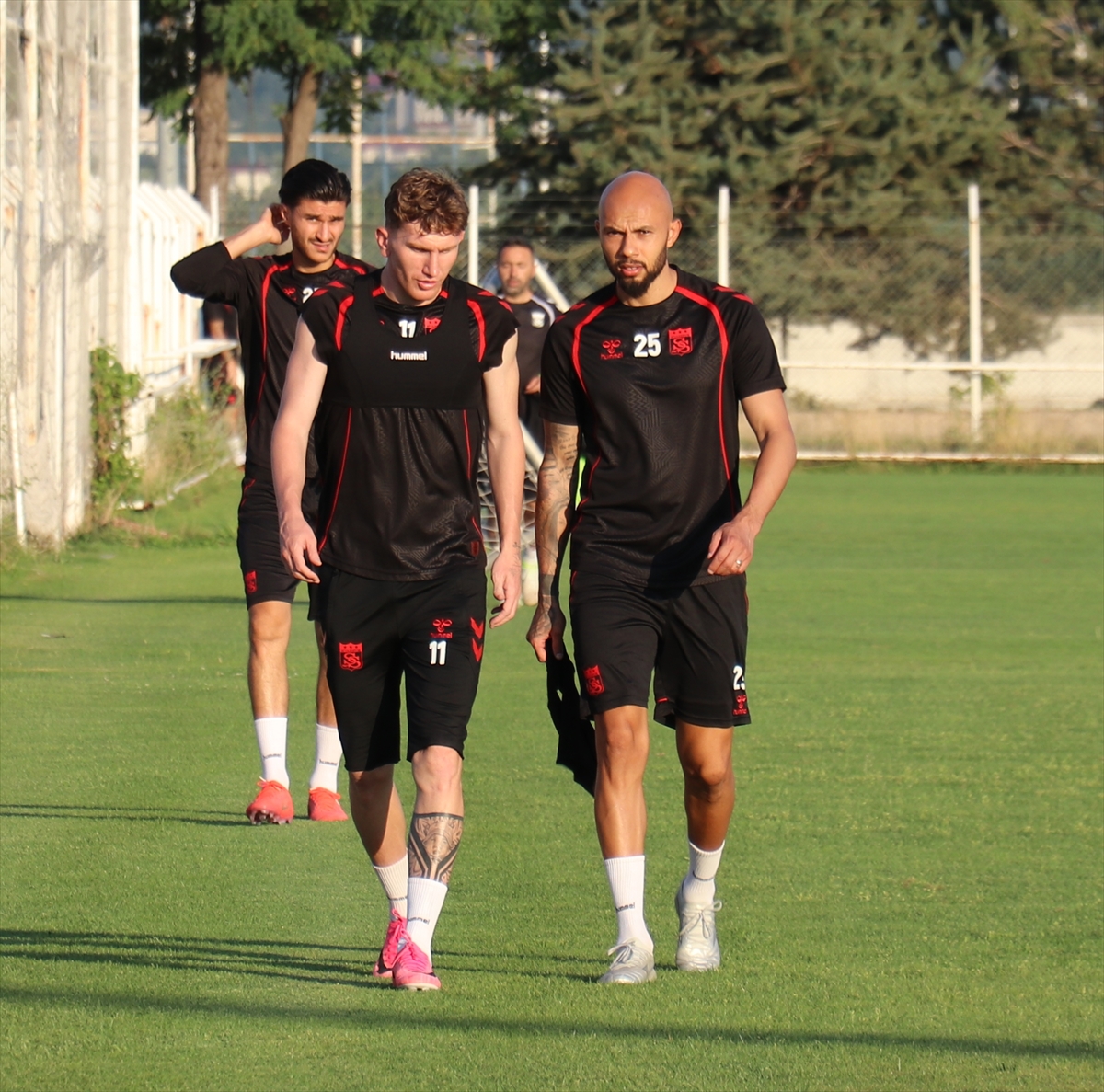 İsmet Taşdemir: Sivasspor 3 puanla tanışıp farklı kimliğe bürünecek