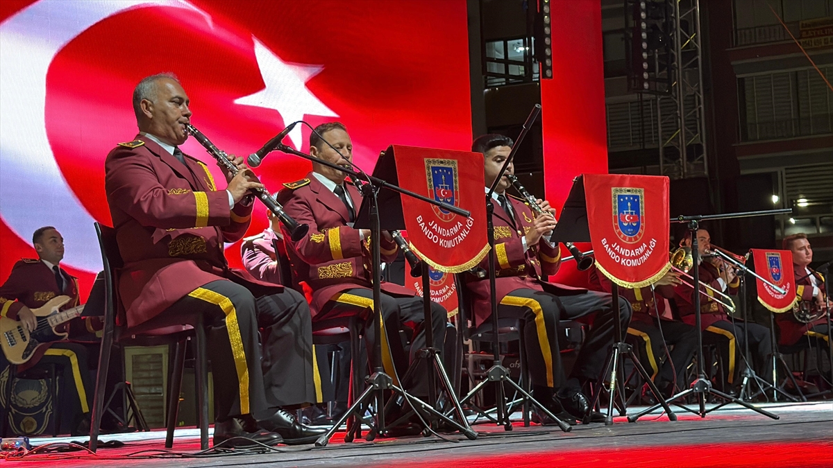 Jandarma Bandosu'ndan Afyonkarahisar'da Büyük Taarruz Konseri