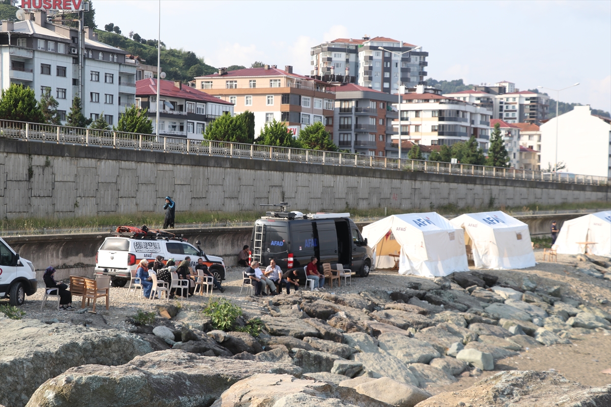 Rize Çayeli'de denizde kaybolan Arif Kerem Önder aranıyor
