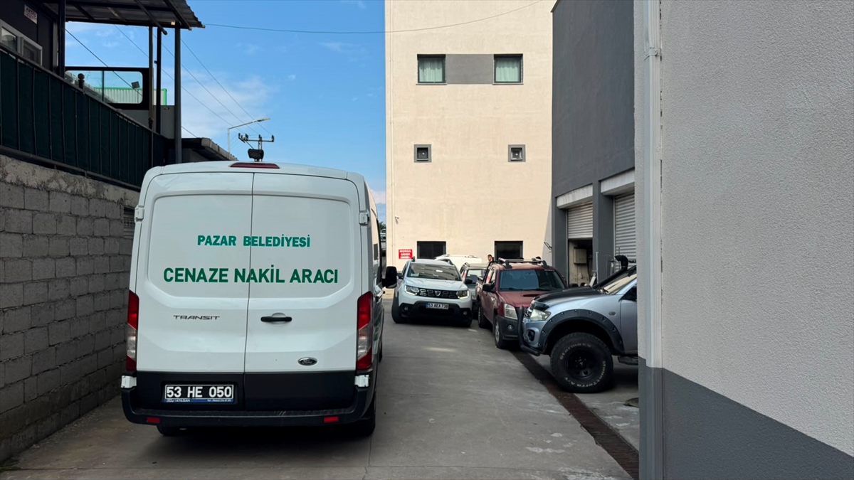 Rize'de denizde kaybolan Arif Kerem Önder'in cansız bedeni bulundu