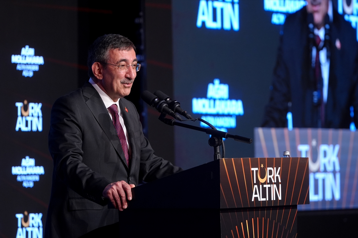 Cumhurbaşkanı Yardımcısı Cevdet Yılmaz "Ağrı Mollakara Altın Madeni Açılışı"nda konuştu: (2)