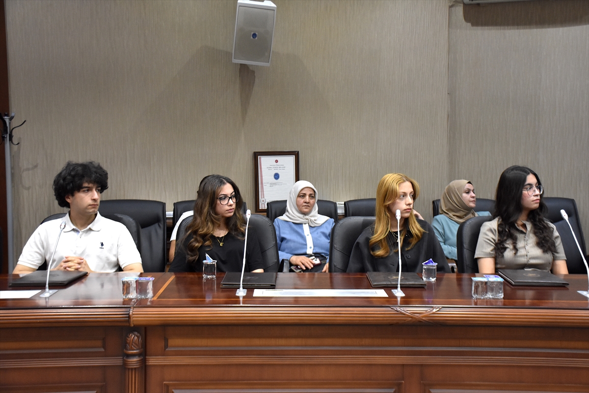 Rektör Hamdullah Şevli: Van MAT-BİL öğrencilerini ödüllendirdi