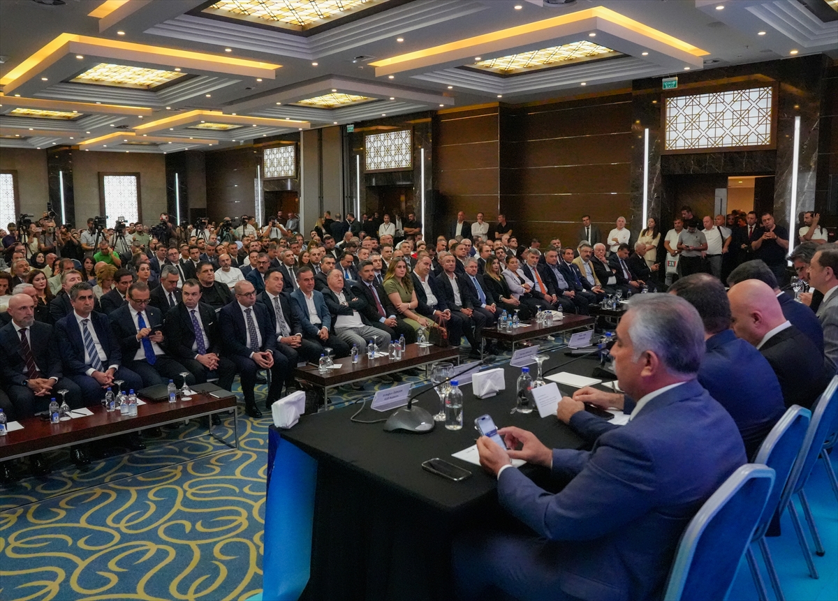Hisarcıklıoğlu: Bankalar faiz indirimini ticari krediye yansıtsın