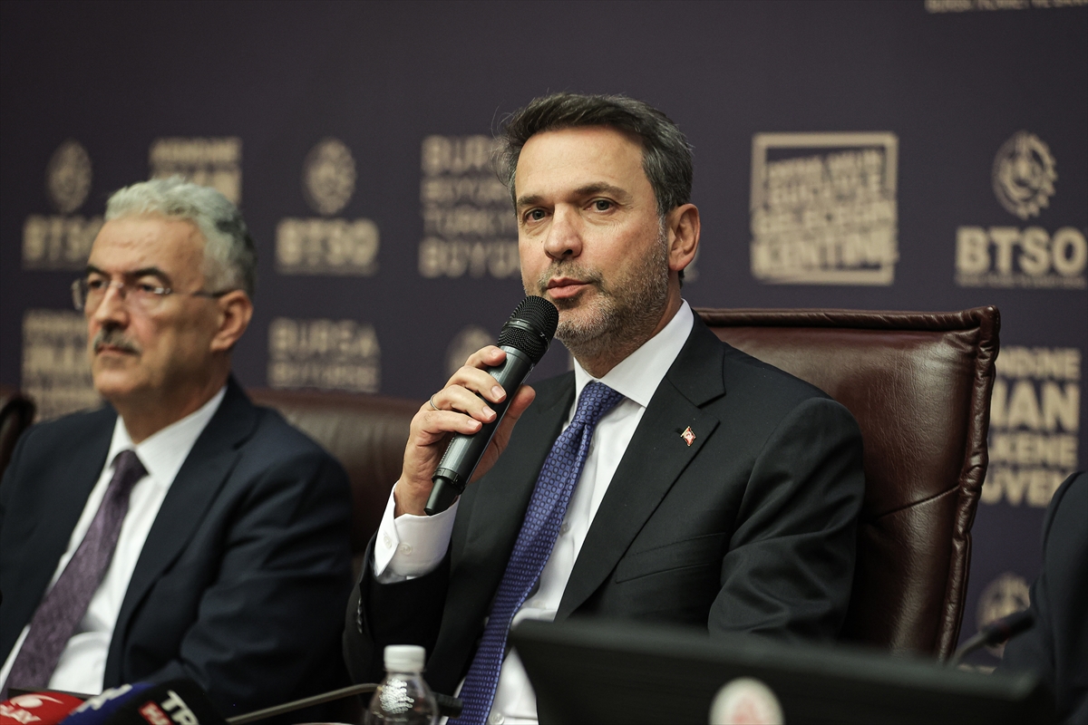 Bakan Bayraktar: Enerjide dışa bağımlılık bitecek, ekonomi güçlenecek