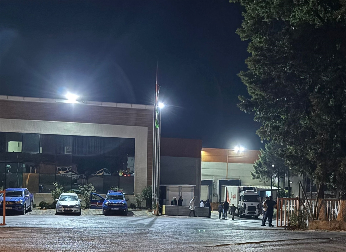 Sakarya'da fabrika gaz sızıntısı: 15 işçi hastanelik oldu
