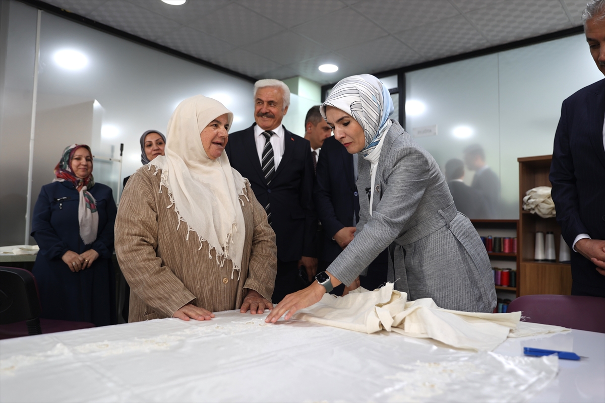 Aile ve Sosyal Hizmetler Bakanı Göktaş, Mardin'de açılış töreninde konuştu: