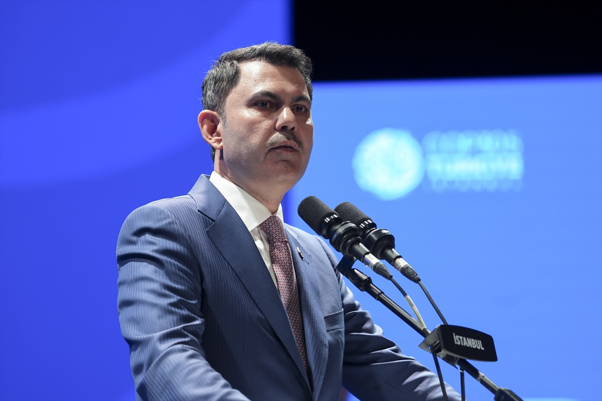 Bakan Kurum, "NextGenCOP30.5: İklim Zirvesi ve Gençlik Diplomasi Simülasyonu Programı"nda konuştu: