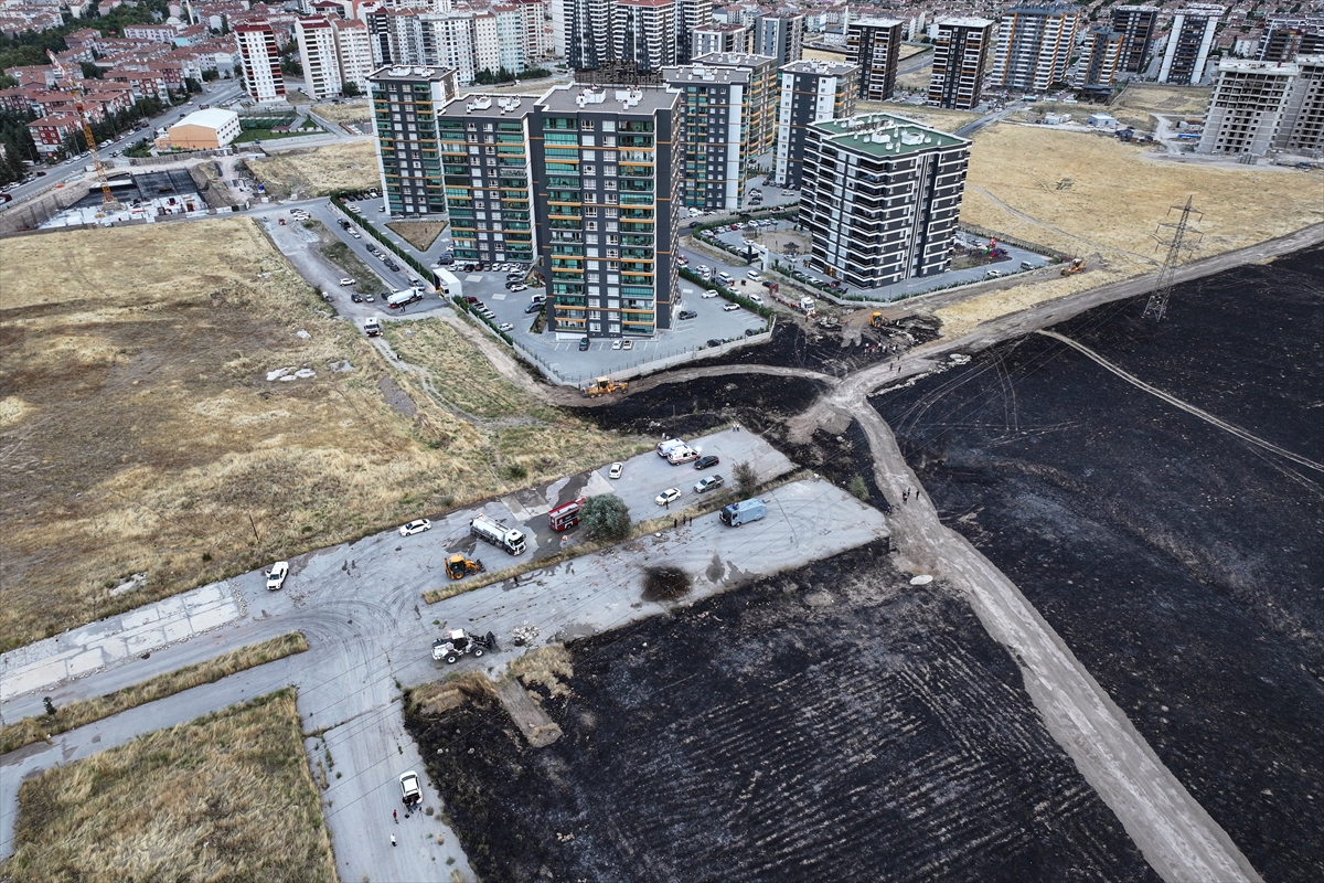 Ankara Sincan'da otluk alan yangını söndürüldü: Kovanlar zarar gördü