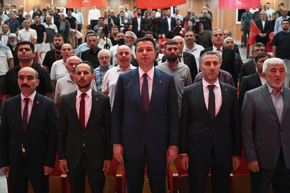 Saadet Partisi Mahmut Arıkan: 2,5 milyon gence istihdam