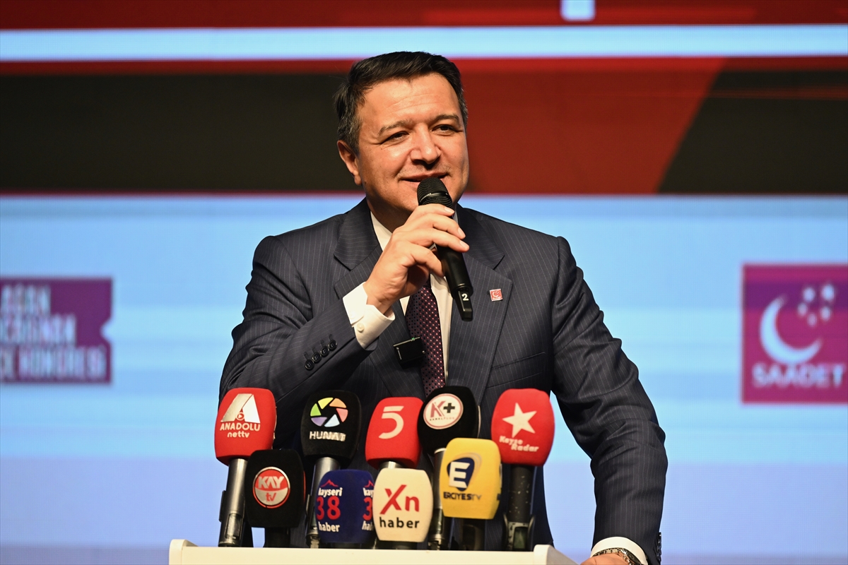 Saadet Partisi Mahmut Arıkan: 2,5 milyon gence istihdam