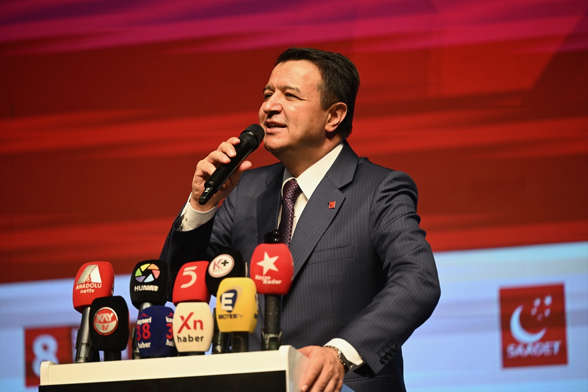 Saadet Partisi Mahmut Arıkan: 2,5 milyon gence istihdam