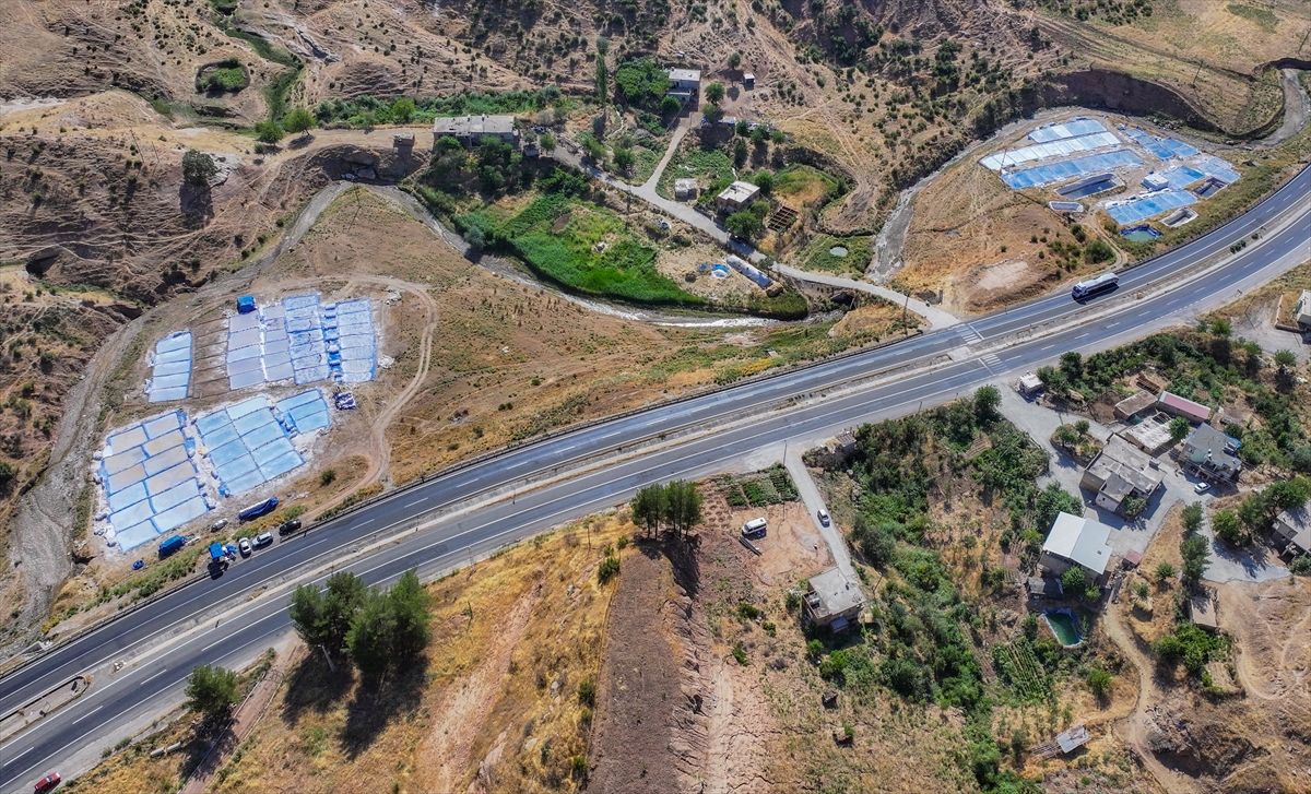 Kaya Tuzu Üreticileri: 40 Derece Sıcaklık Üretime Yarıyor