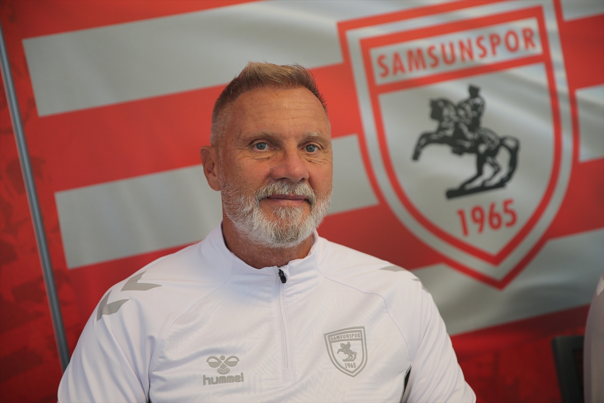 Samsunspor Teknik Direktörü Fink: Fenerbahçe'ye karşı kusursuz performans