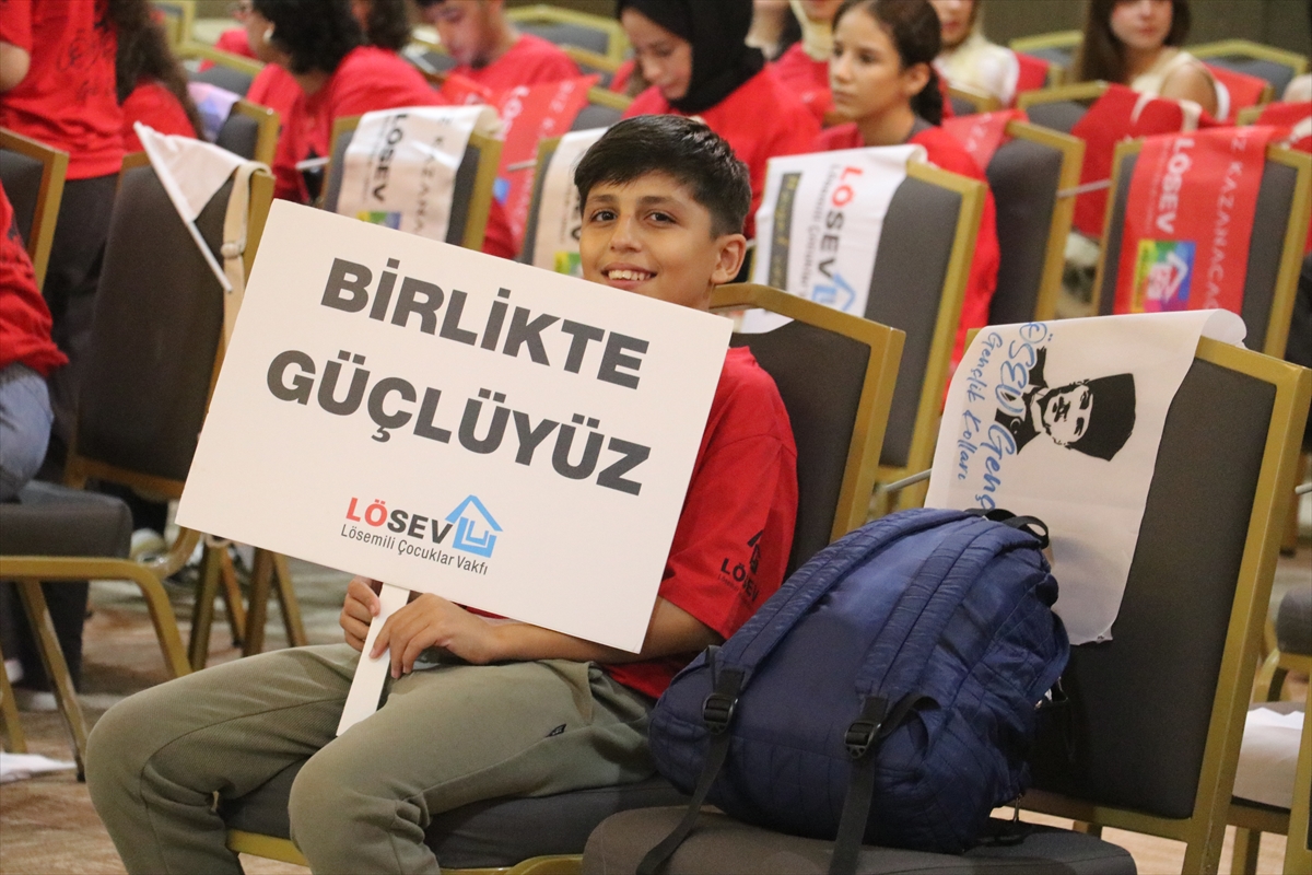 LÖSEV Adana: Gençlik buluşması kanser atlatanlara umut oldu