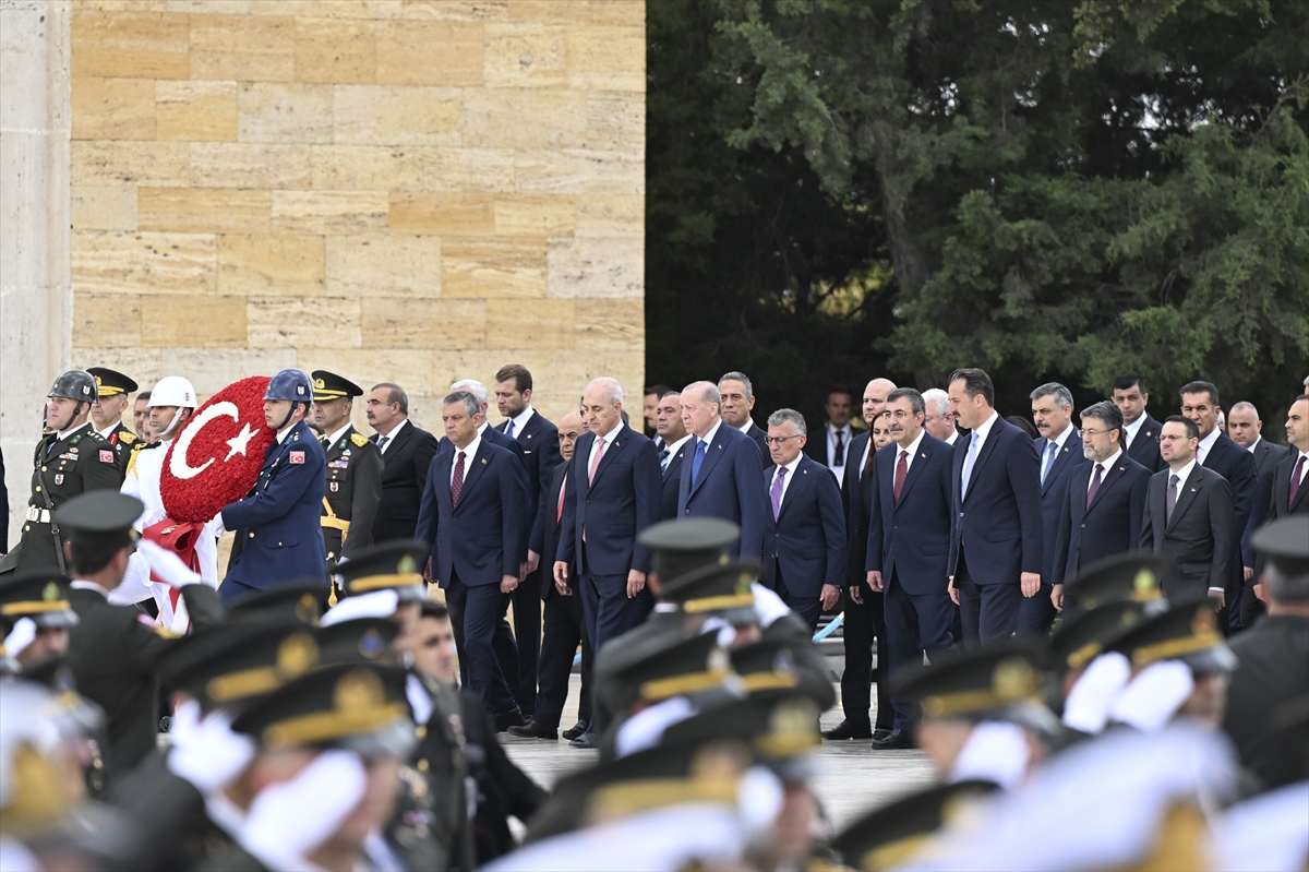 Cumhurbaşkanı Erdoğan: Büyük Zafer'in 104. yıl dönümünü kutluyoruz