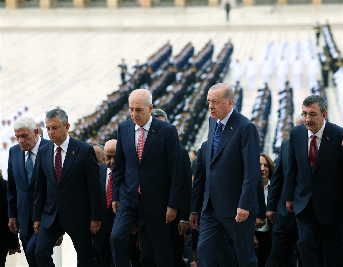 Cumhurbaşkanı Erdoğan: Büyük Zafer'in 104. yıl dönümünü kutluyoruz