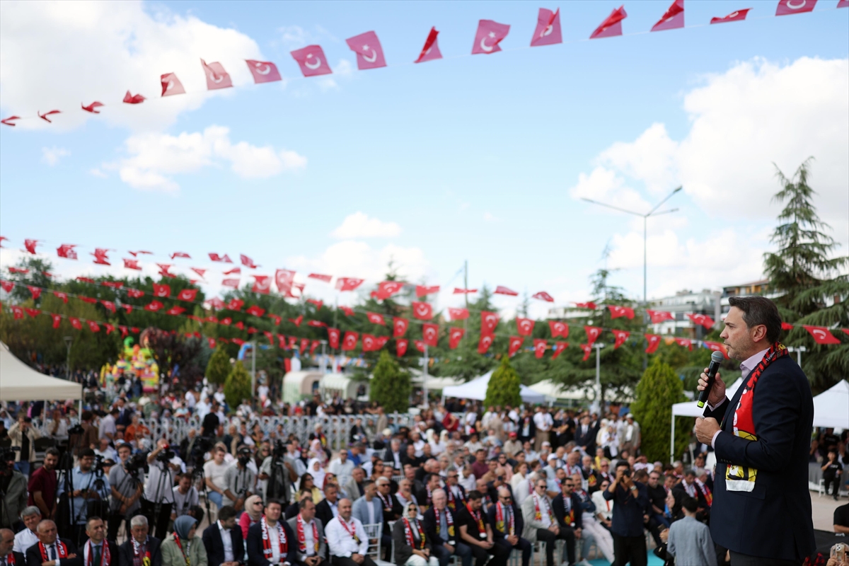 Bakan Bayraktar: 2028'de gazımızın %80'ini kendimiz karşılayacağız