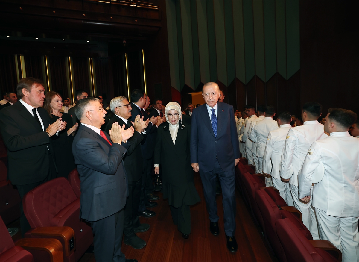 Erdoğan: Terör defterleri kapandıkça umutlar büyüyecek