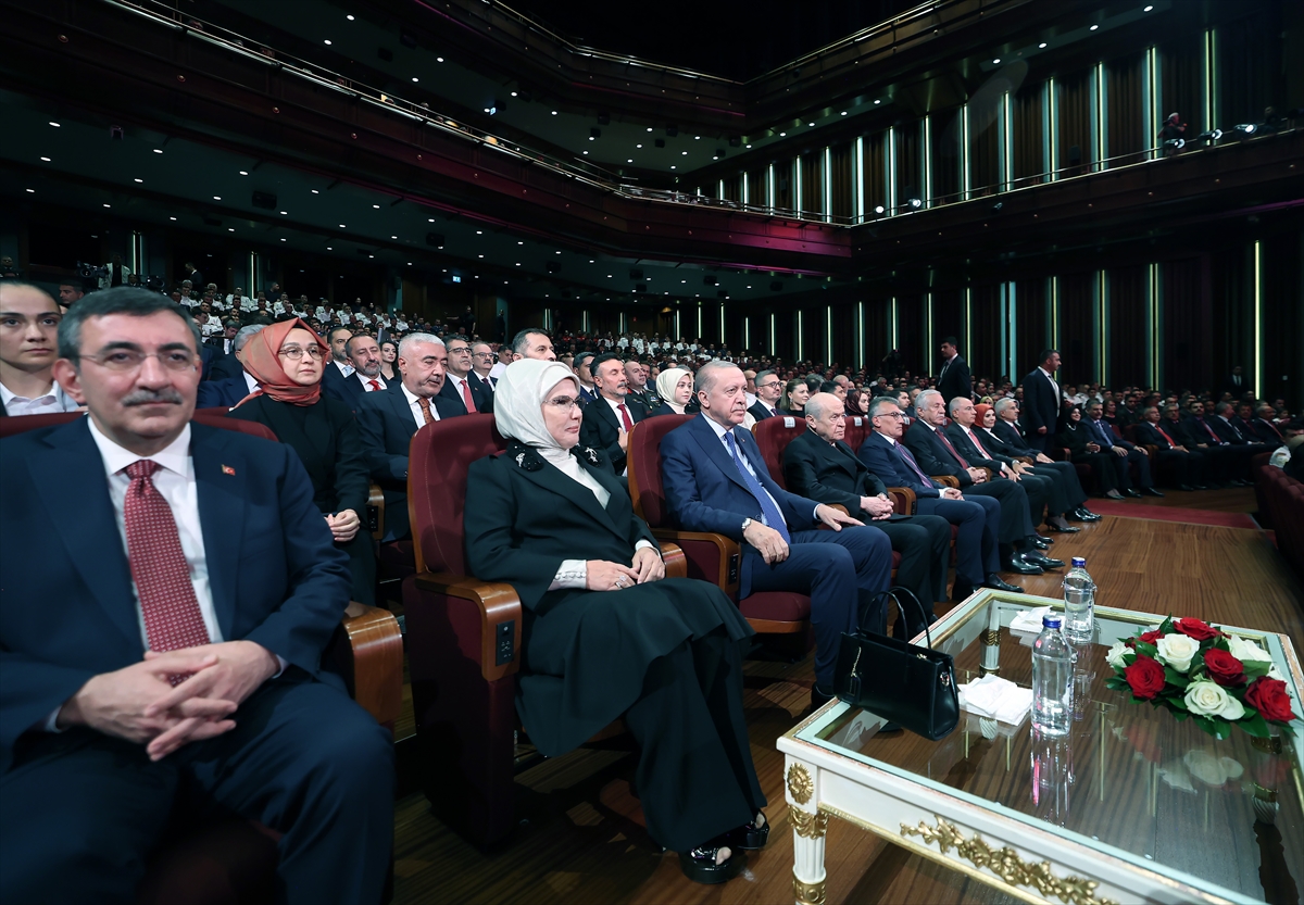 Erdoğan: Terör defterleri kapandıkça umutlar büyüyecek