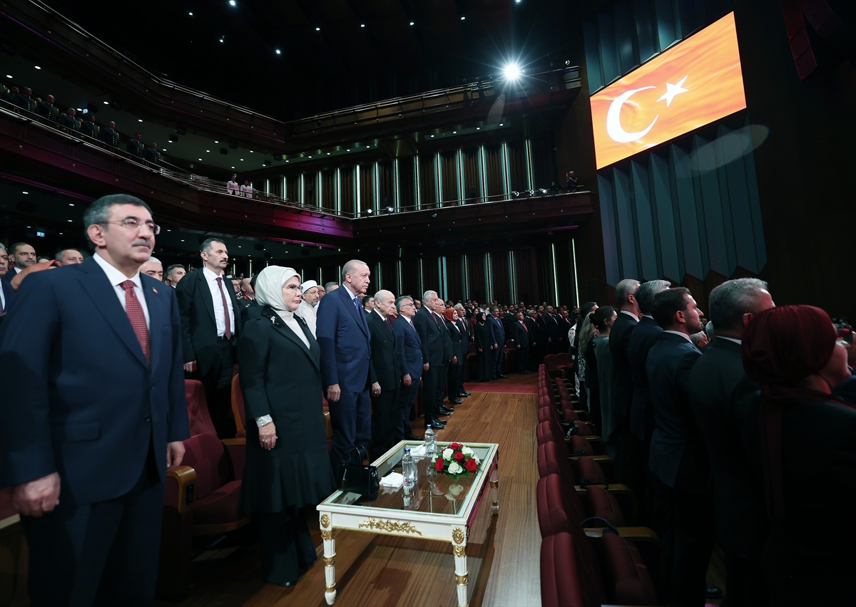 Erdoğan: Terör defterleri kapandıkça umutlar büyüyecek
