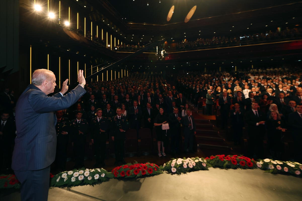 Erdoğan: Terör defterleri kapandıkça umutlar büyüyecek