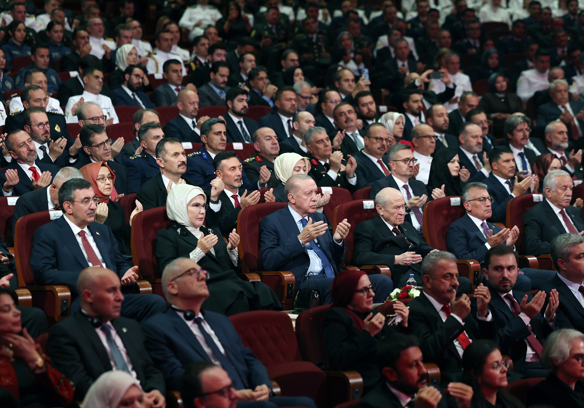 Erdoğan: Terör defterleri kapandıkça umutlar büyüyecek