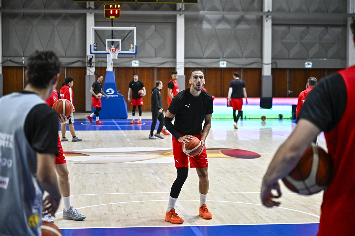 Ergin Ataman: İzlanda maçı Dünya Kupası biletini getirir