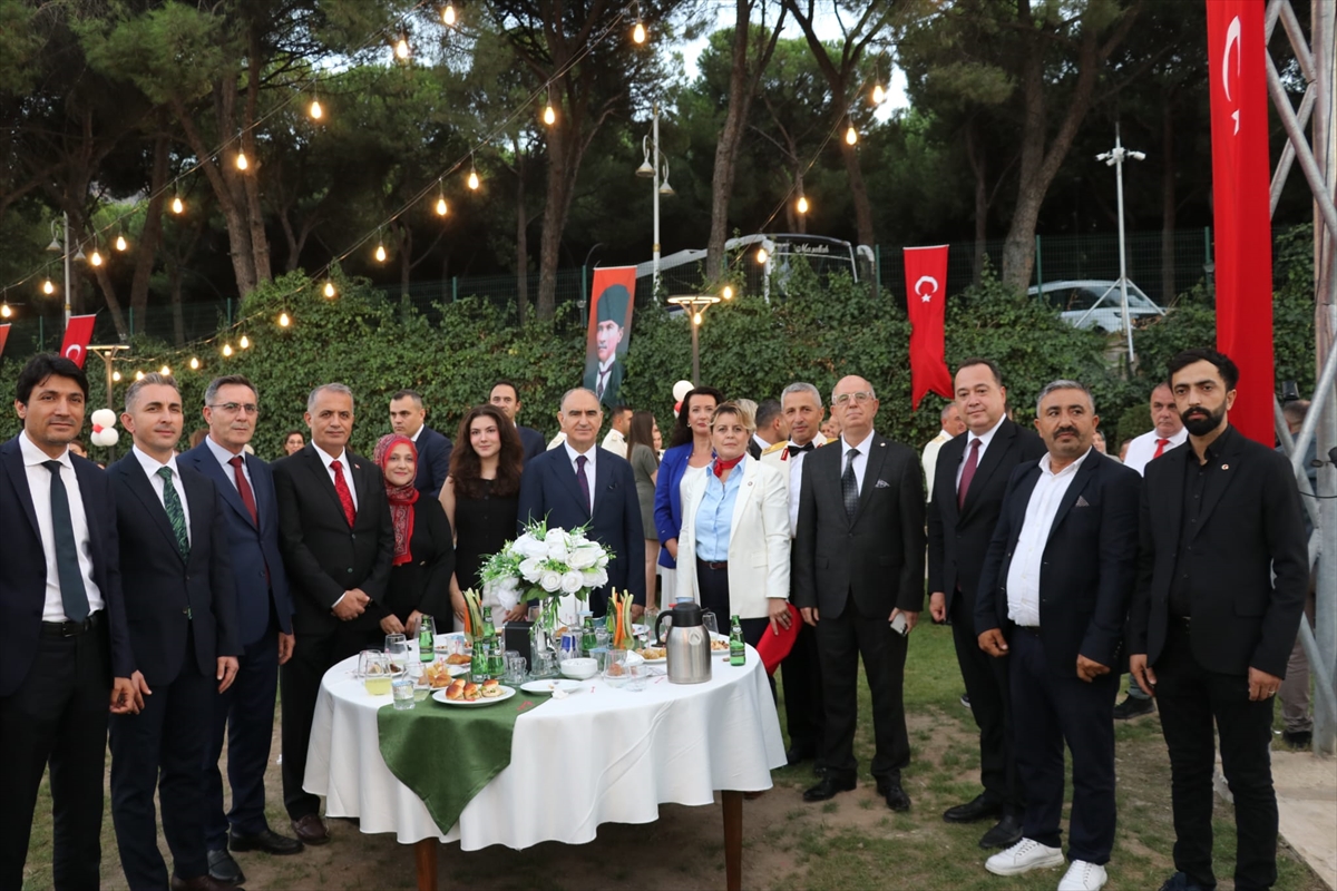 Manisa ve Aydın'da 30 Ağustos Zafer Bayramı coşkuyla kutlandı