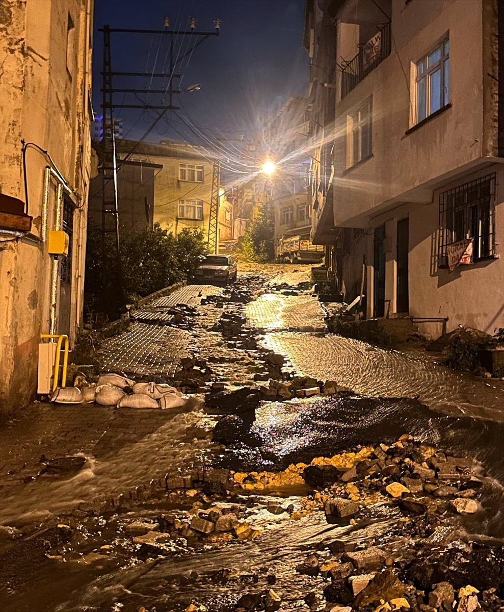 Ordu ve Giresun'da sağanak etkili oldu: Su baskınları yaşandı