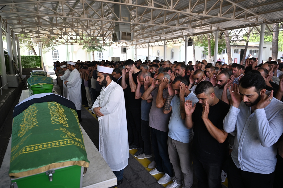 KKTC Gemi Kazası: Nisa Törer Gaziantep'te defnedildi