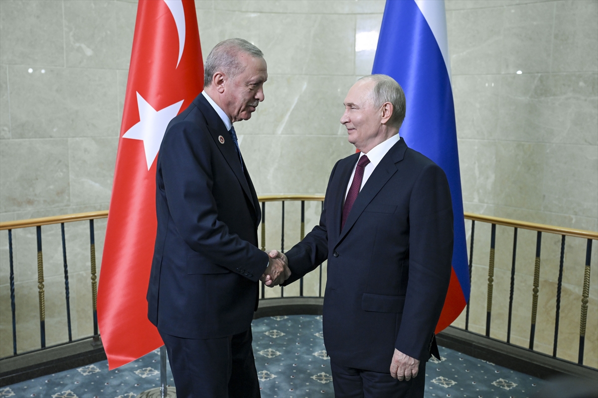 Cumhurbaşkanı Erdoğan, Rusya Devlet Başkanı Putin ile görüştü: