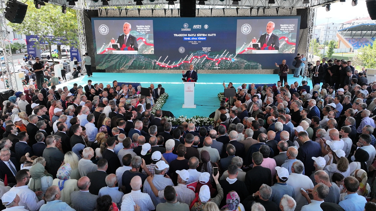 Bakan Uraloğlu: Trabzon Raylı Sistem Hattı çevreci olacak