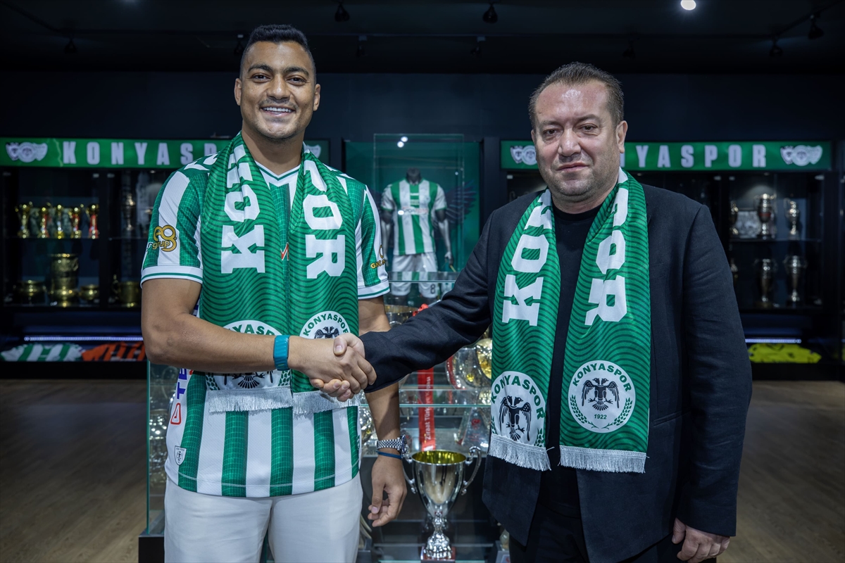 Konyaspor: Mostafa Mohamed ile 3 yıllık sözleşme imzalandı