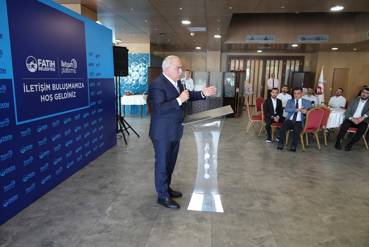 Bilal Erdoğan: Sosyal medya fenomeni hocaların atışması faydasız